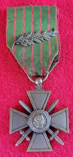 Original WWI French Croix de Guerre 1914-1918 with Bronze Palm